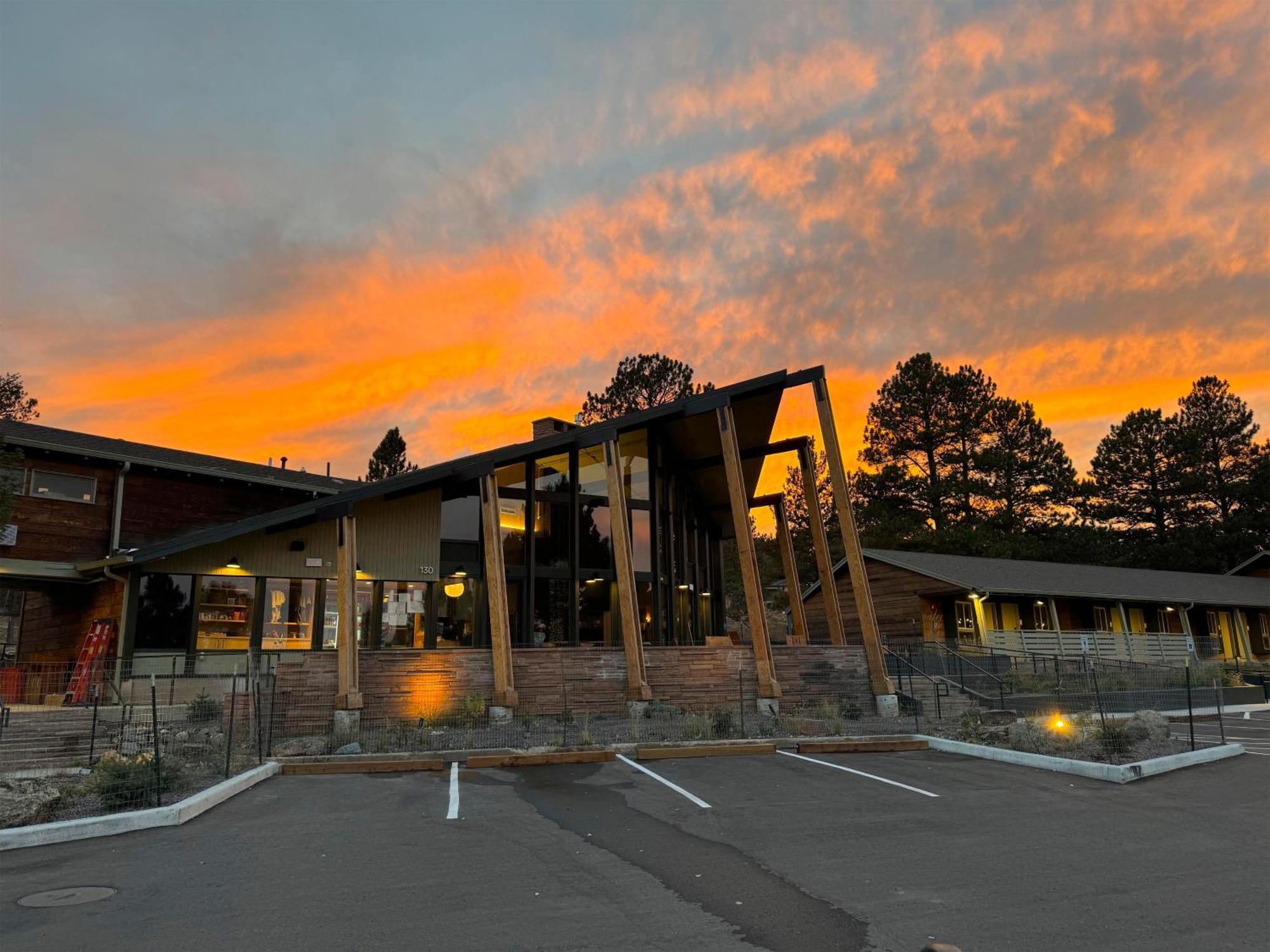 Trailborn Rocky Mountains Hotel Естес Парк Екстериор снимка